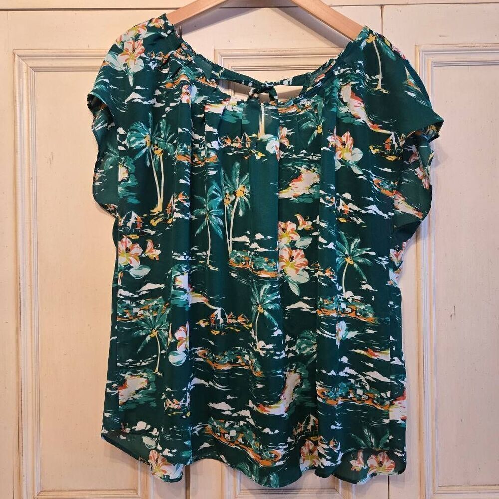 Lauren Conrad Green Print Tie Neck Top XXL